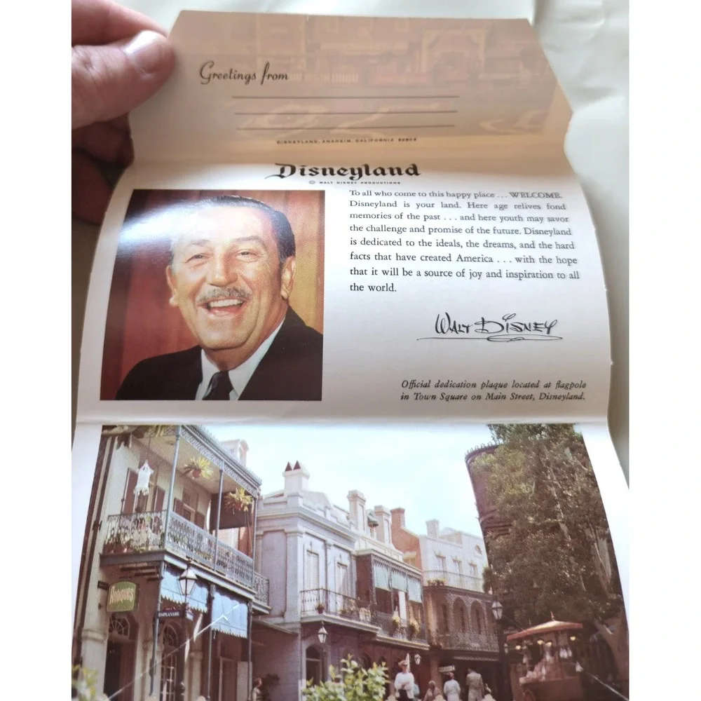 Vintage Disneyland 26 Scenes Postcard Booklet Walt Disney America Sings Souvenir